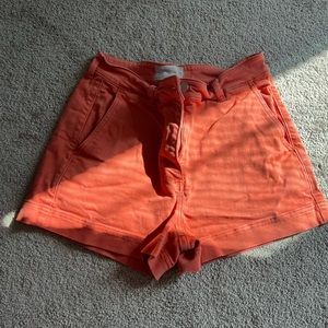 Everlane shorts